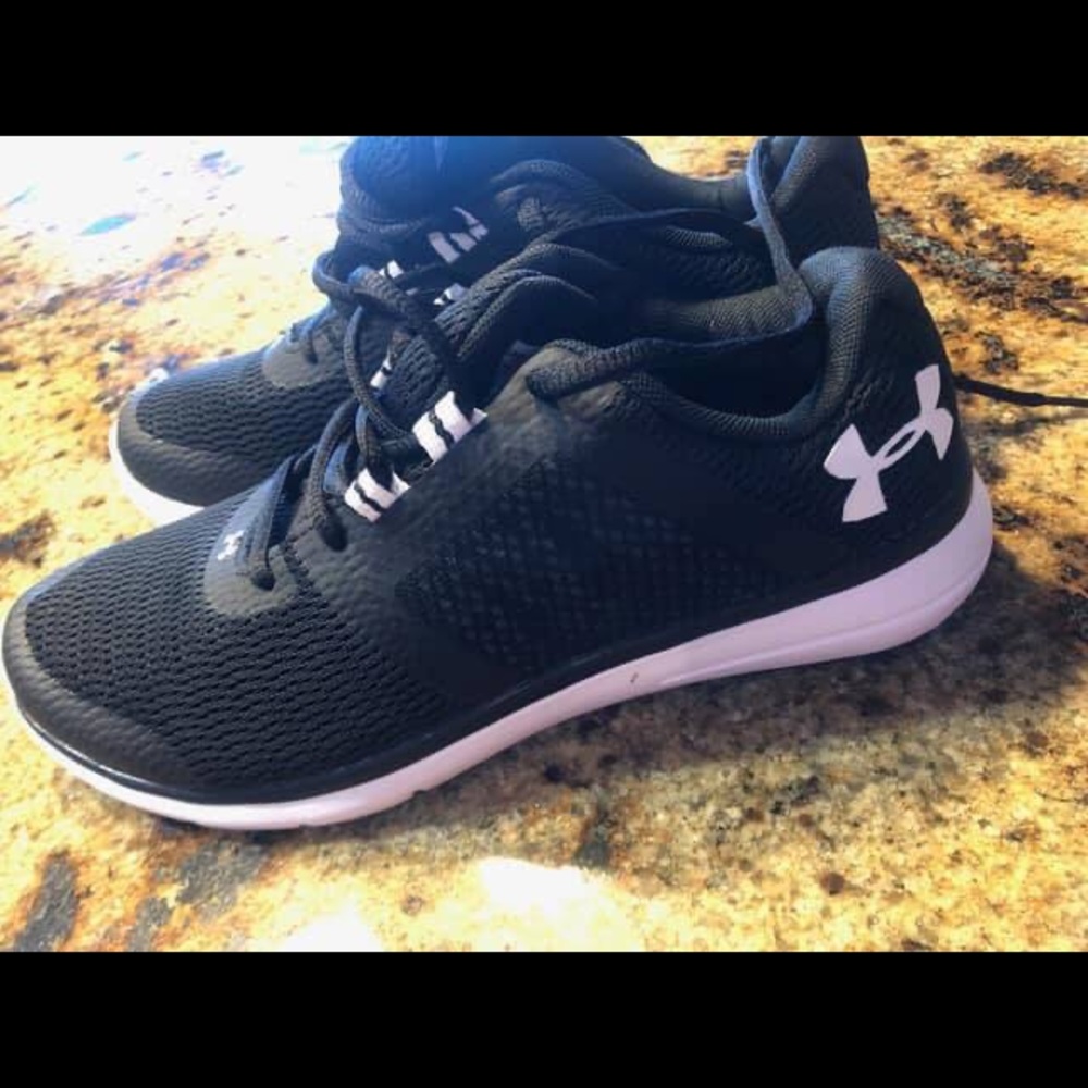 Under armor shoes